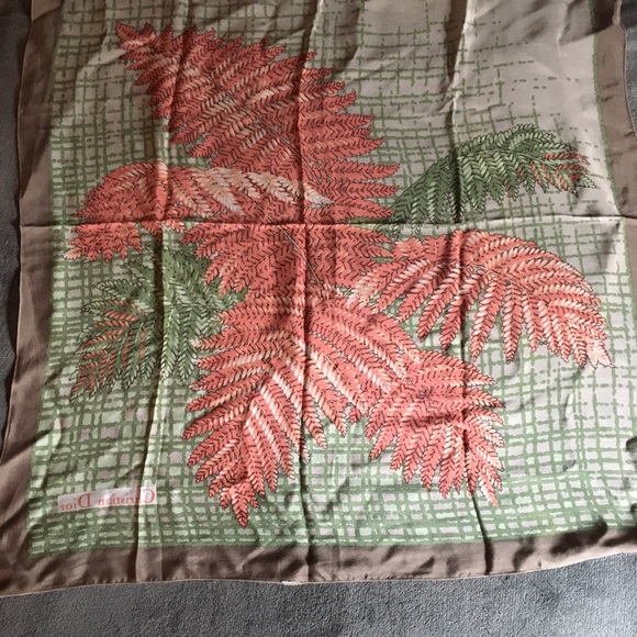 Vintage Christian Dior 100% silk scarf / bandana - Picture 3 of 3
